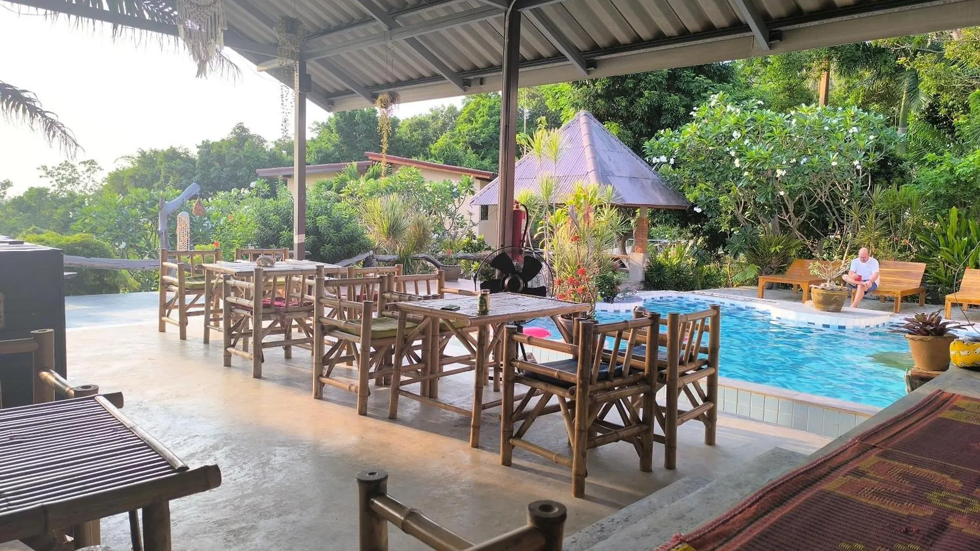 Sairee View Resort Ko Tao 3*,
