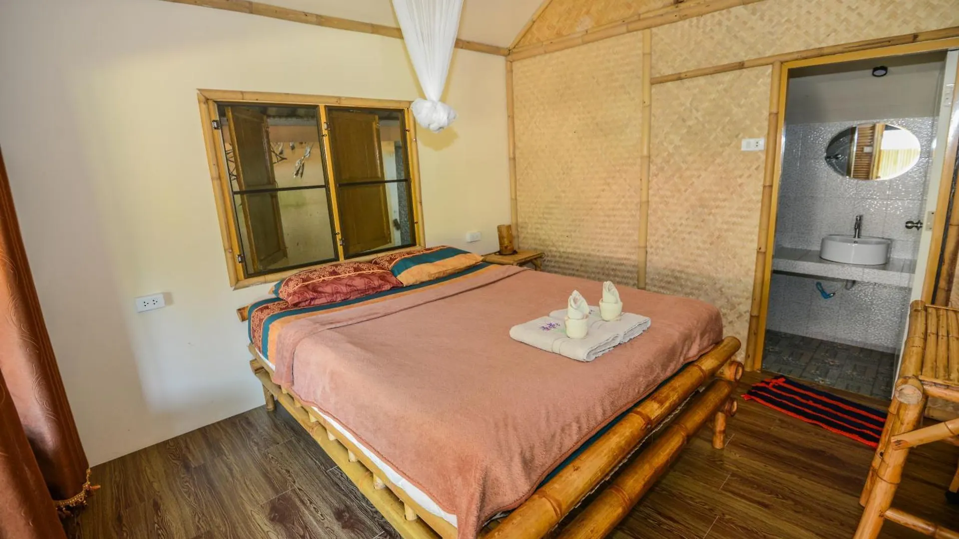 Sairee View Resort Ko Tao